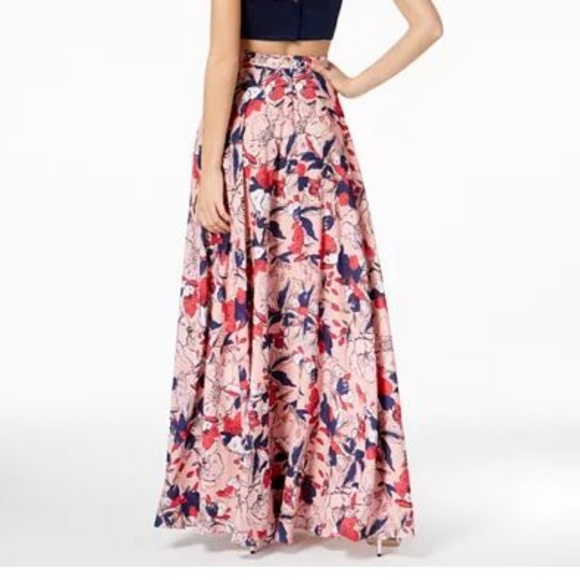 Fame and Partners Printed Maxi Skirt, 18 - Picture 2 of 2